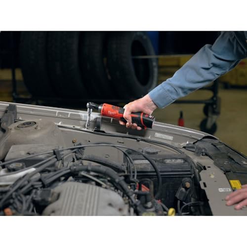 Milwaukee M12 3/8" Cordless Ratchet Kit (2457-21)