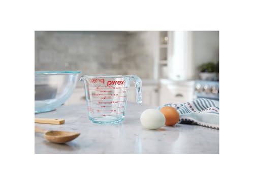 M Pyrex 2 Cup Measuring Cup