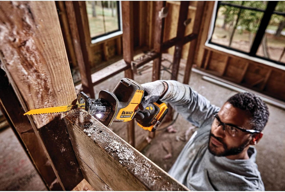 DEWALT ATOMIC 20V MAX One-Handed Reciprocating Saw, Tool Only (DCS369B)